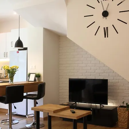 Lawendowy Zakatek - Klimatyzacja - Ogrodek - Prywatny Parking شقة *