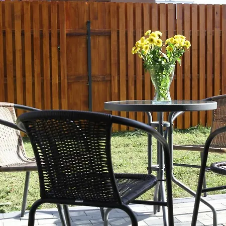 شقة Lawendowy Zakatek - Klimatyzacja - Ogrodek - Prywatny Parking *