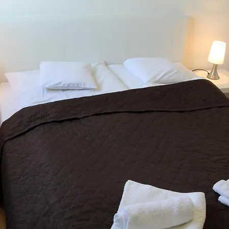 Apartment Lawendowy Zakatek - Klimatyzacja - Ogrodek - Prywatny Parking Rzeszow